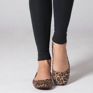 Leopard print flats 🐆💛🖤